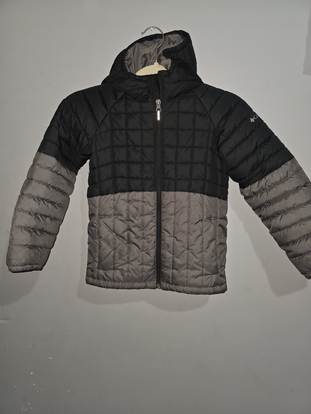 Boys Columbia Two-Tone Black and Gray Puffer Jacket with Hood-Small-8
